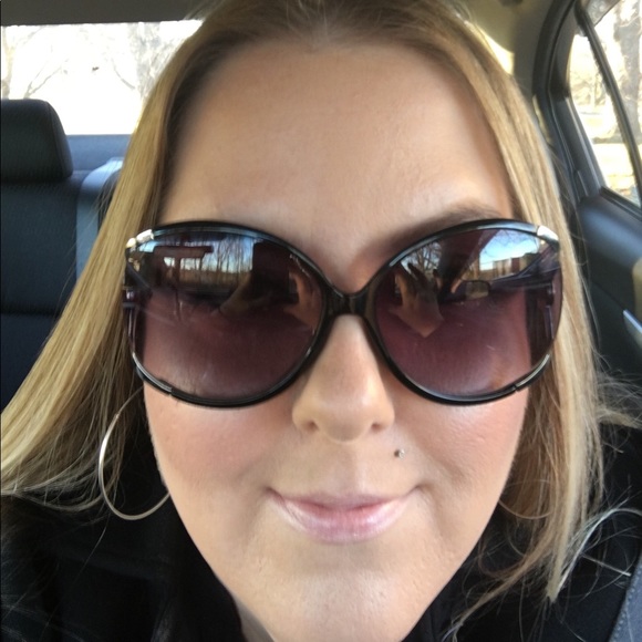 Melissa...morphing from 🐛➡️🦋! - Picture 3 of 4